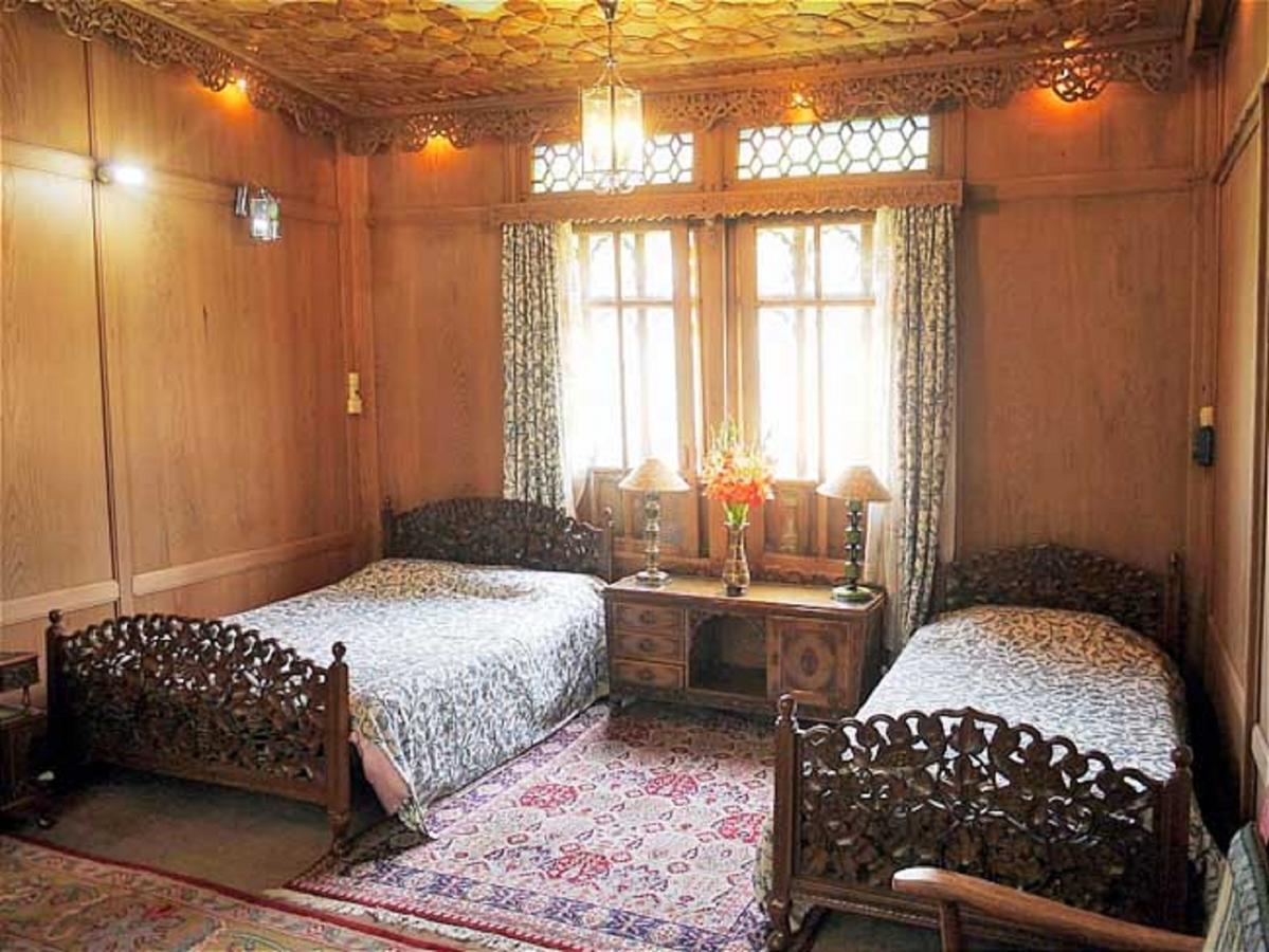 New Jersey Houseboats Hotel Nagin Bagh Bilik gambar